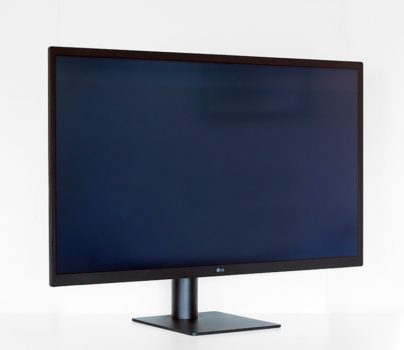 Eine seitliche Drehfunktion des Displays ist nicht vorhanden