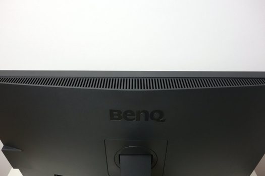 Belüftungsöffnungen an der Gehäuseoberseite