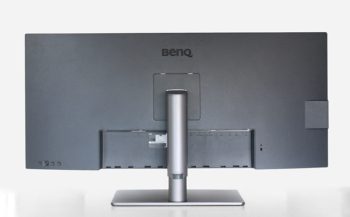 BenQ PD3240Q niedrigste Stellung von hinten