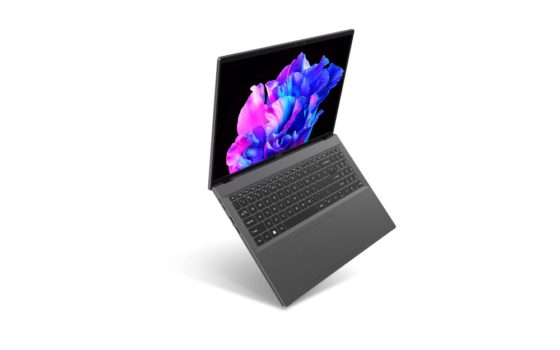 Acer Swift Go SFG16-71 (Bild: Acer)
