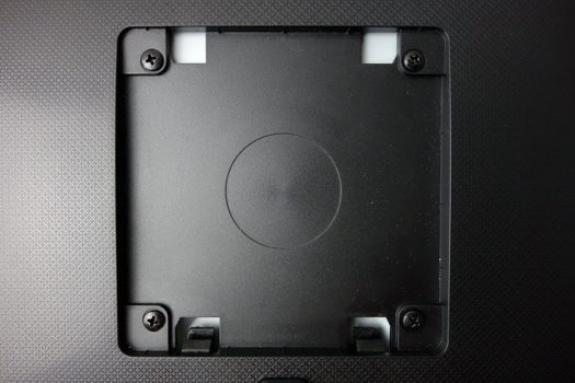 VESA-Halterung mit 100 mm Lochabstand inklusive Montageschrauben