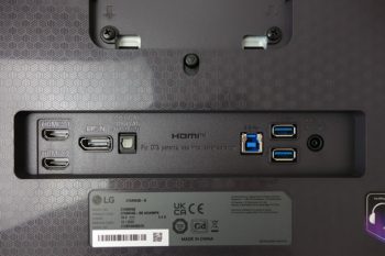 Umfangreiches Schnittstellenangebot des LG 27GR95QE-B