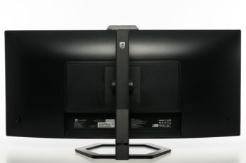Philips 34E1C5600HE: Ansicht hinten in der niedrigsten Stellung