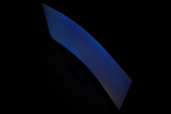 Glow-Effekt VA-Panels von schräg oben