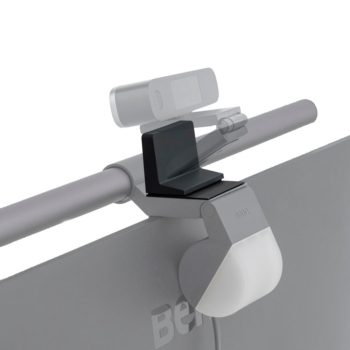 Montage der Halterung auf der Lampe (Bild: BenQ)