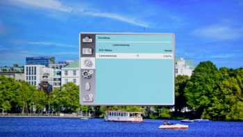 Screenshot: NEC PE506UL mit 100 % Laserlichtleistung