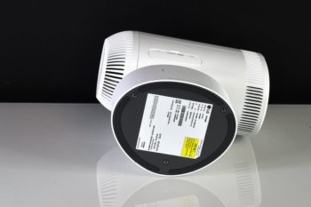 LG CineBeam PU700R: Ansicht unten