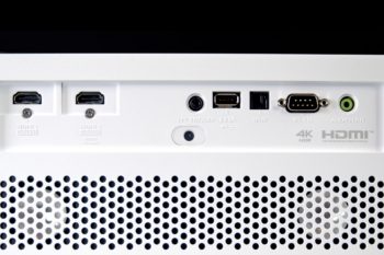 BenQ X3000i Anschlüsse