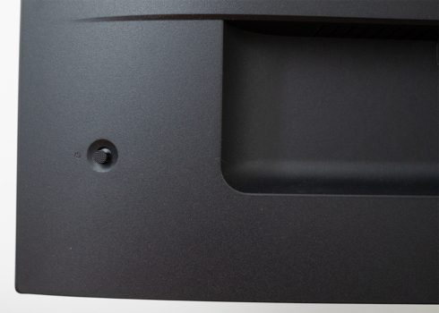 OSD-Steuerung mit 5-Wege-Joystick auf der Displaygehäuserückseite