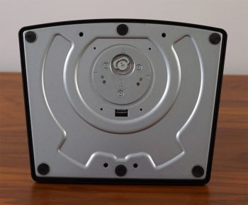 Monitorstandfuß mit Metallbasis des iiyama XUB2463HSU-B1 von unten