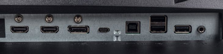 Anschlüsse: USB-C gestattet einen hohen Ladestrom von 90 Watt