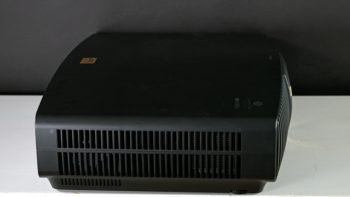 BenQ W5800: Ansicht rechts