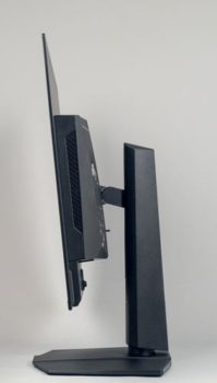 Display mit maximalem Neigungswinkel nach vorn