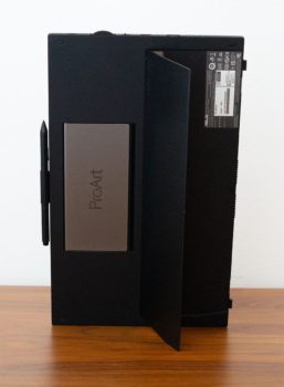 ASUS PA169CDV Ansicht Pivot von hinten