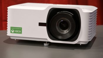 ViewSonic LX700-4K Ansicht vorn