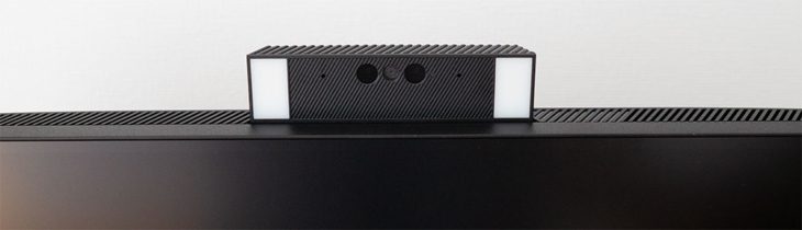 Webcam betriebsbereit mit LEDs links und rechts