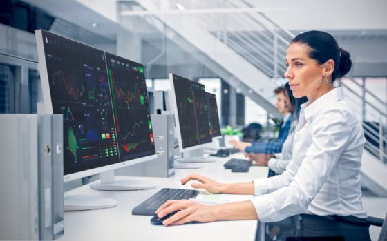 Sharp MultiSync (Bild: Sharp NEC Display Soluations Europe)