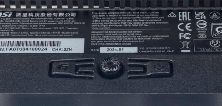 5-Wege-Joystick und zwei Tasten bilden die Bedieneinheit