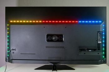 Dreiseitiges Ambilight: Rückseite