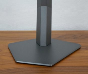 Monitorstandfuß mit integrierter Drehfunktion