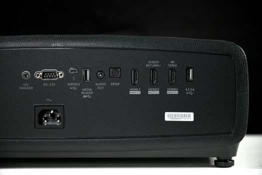 Anschlüsse des BenQ W2720i