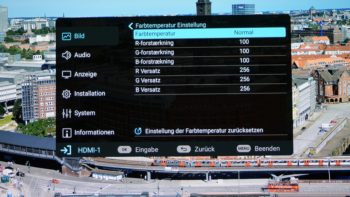 OSD: Farbtemperatur-Einstellung