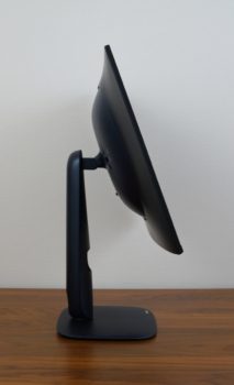 Display maximaler Neigung nach hinten