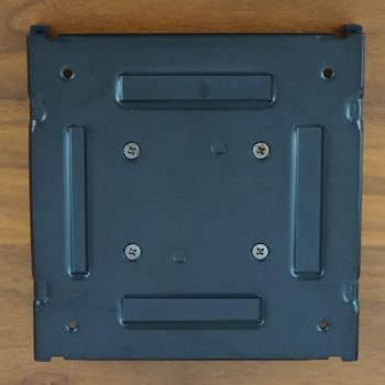 VESA-Adapter mit 100-x-100-Bohrungen