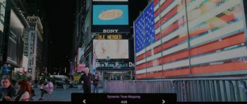 "Dynamic Tone Mapping": "Aus"