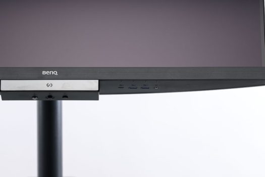 USB-Downstream-Ports und Kopfhörerausgang