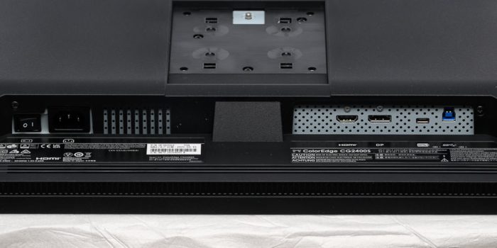 Anschlüsse des EIZO CG2400S