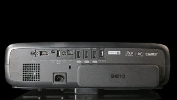 BenQ W4100i Anschlüsse Rückseite