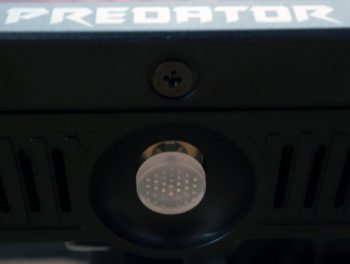 Bei ausgeschaltetem Monitor leuchtet die Betriebsanzeige nicht