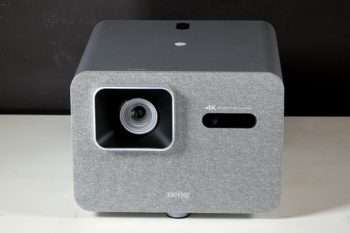 BenQ TK705STi Ansicht vorn