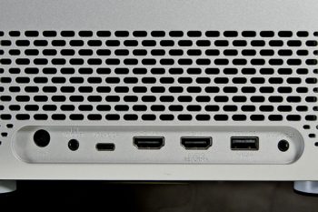 BenQ TK705STi Anschlüsse