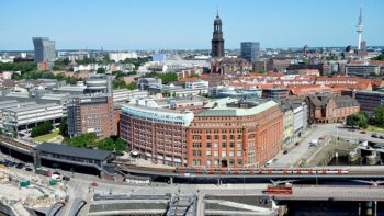 Hamburg-Panorama im Original