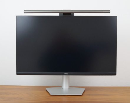 ScreenBar Halo 2 montiert an einem Dell S2722QC