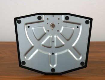 MSI MPG 271QR QD-OLED X50 Standfuß von unten