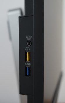 Weitere Anschlüsse seitlich links