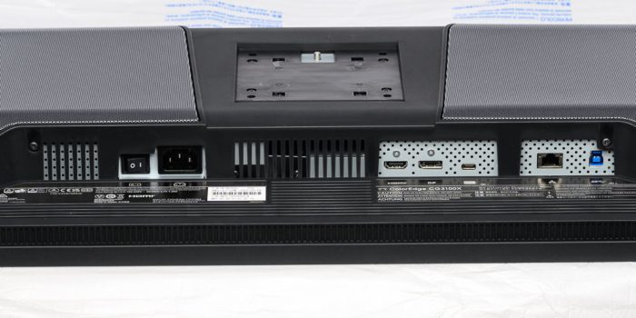 Anschlüsse des EIZO CG3100X