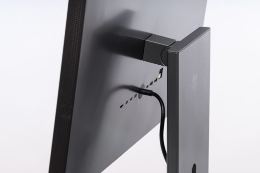 Kabelmanagement im Standbein