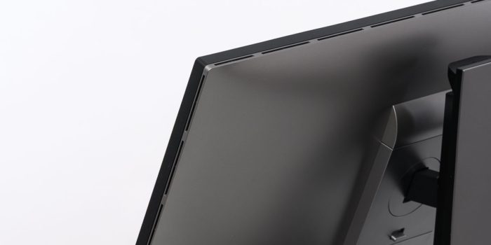 Lüftungsschlitze im Displaygehäuse