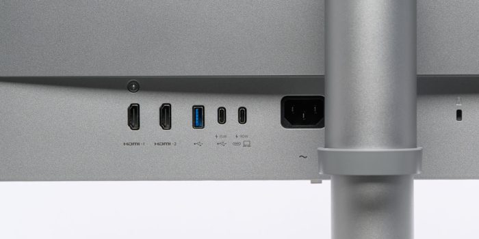 Anschl&uuml;sse des BenQ MA320UP