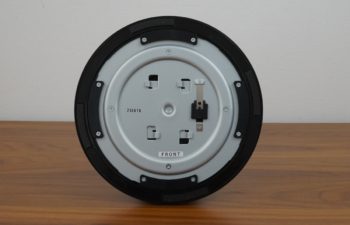 Monitorstandfu&szlig; von unten mit Arretierungsclip