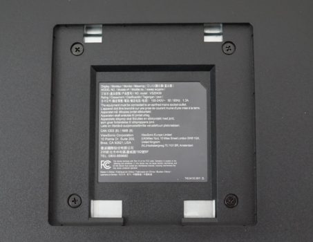 VESA-100-Montagem&ouml;glichkeit