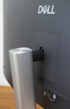 Gelenk zur Ver&auml;nderung des Neigungswinkels