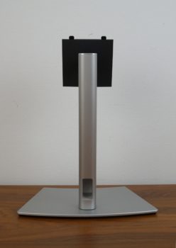 Dell P3426WEB Standbein von hinten