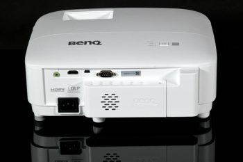 BenQ TH575i Ansicht hinten