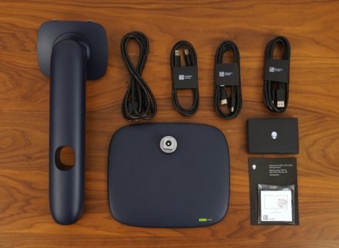 Umfangreiches Zubehör des Alienware AW3426DW
