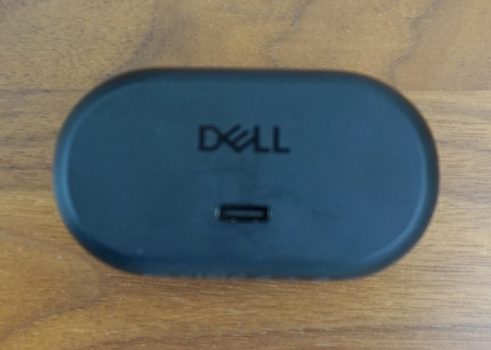 Ansicht hinten: Dell-Logo und USB-C-Anschluss